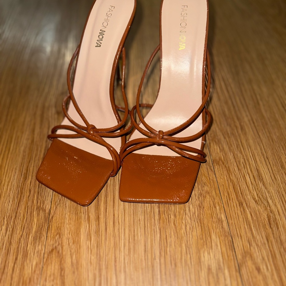 Fashion Nova Brown Strappy Heels Elegant Design